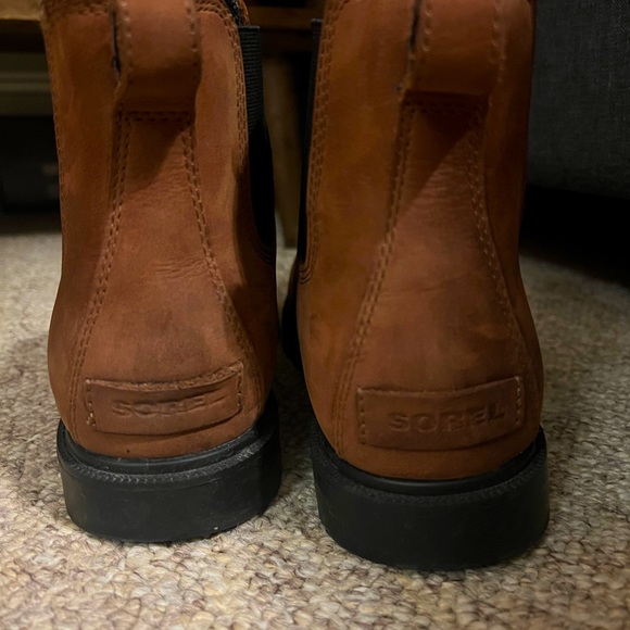 Sorel Waterproof Boots EUC - Picture 6 of 9